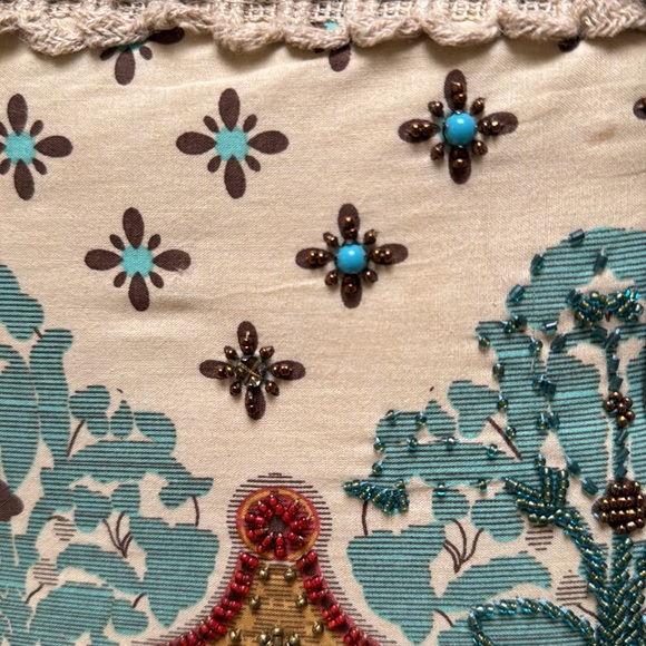 Gorgeous Mary Frances Large Tote Bag - Picture 8 of 9